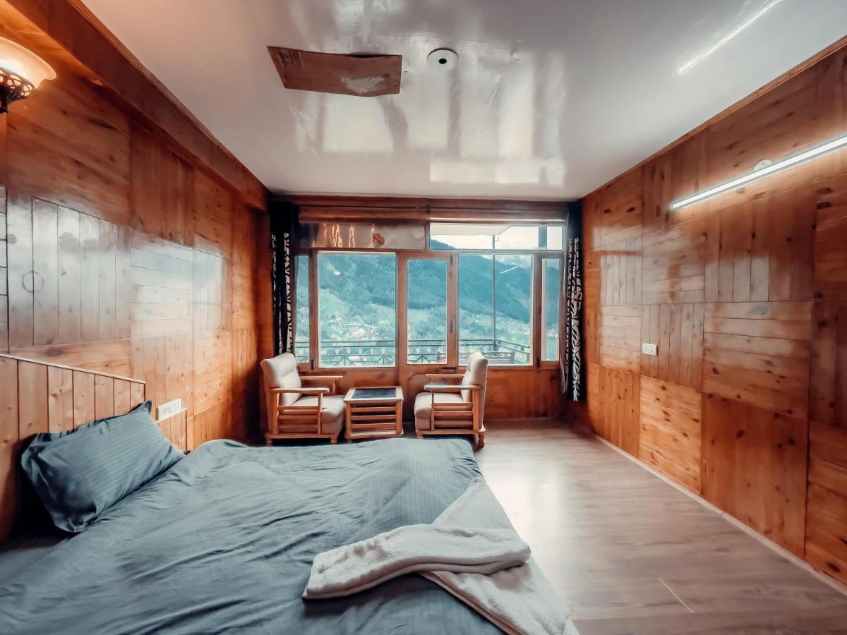 Cafe Monkbase- Food And Stay Manali  Luaran gambar