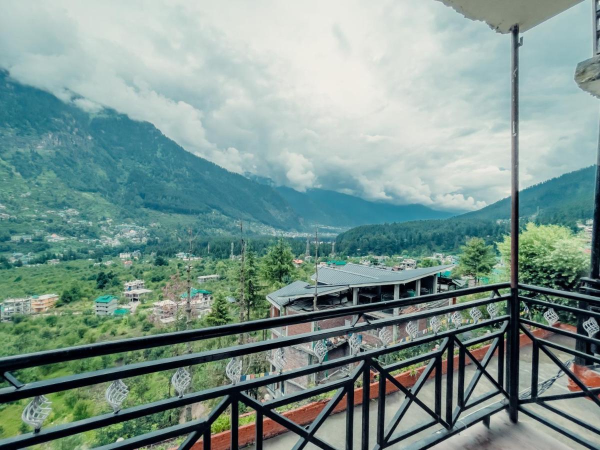 Cafe Monkbase- Food And Stay Manali  Luaran gambar